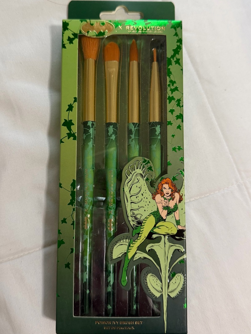 Revolution Green Ombre Makeup Brush Set Packaging